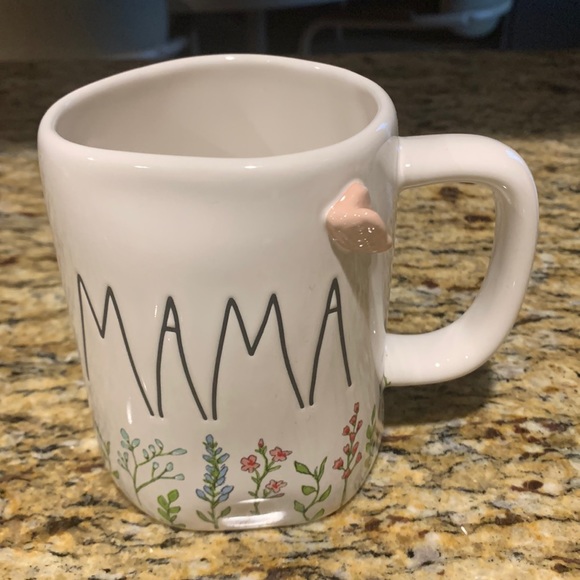 NWT Rae Dunn MAMA mug - Picture 2 of 5